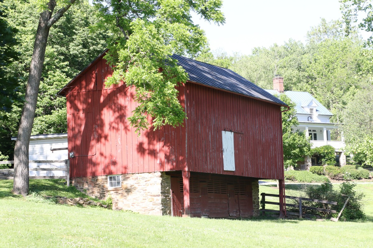 You can visit the Bond Street Barn anytime, but it hosts beautiful crafts during the Waterford Fair every October